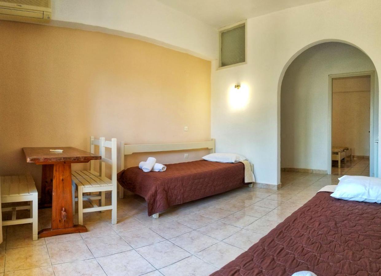 Mirabello * Dassia (Corfu)