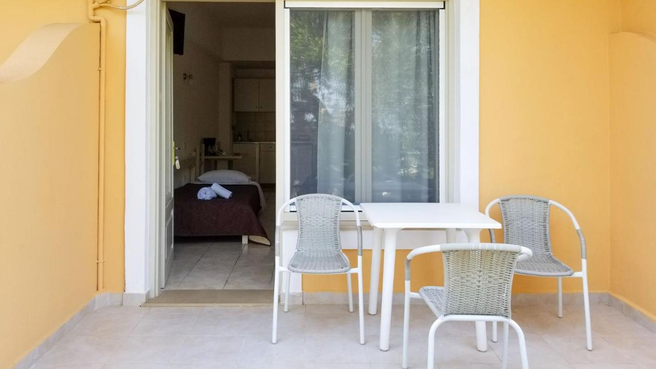 Appart hôtel Mirabello Dassia (Corfu)